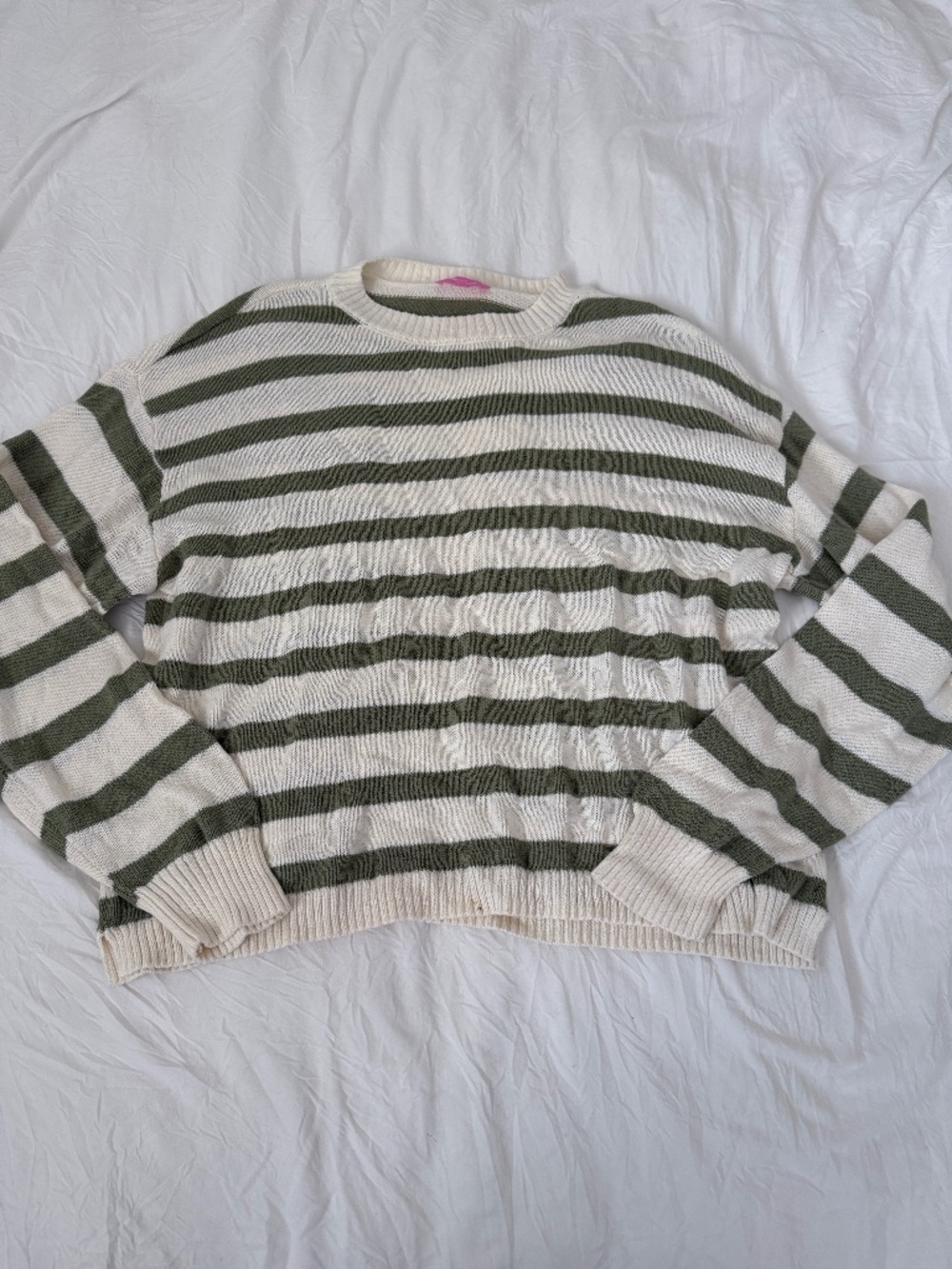 edikted knit stripe sweater   size large   -perfect conditions  -no flaws